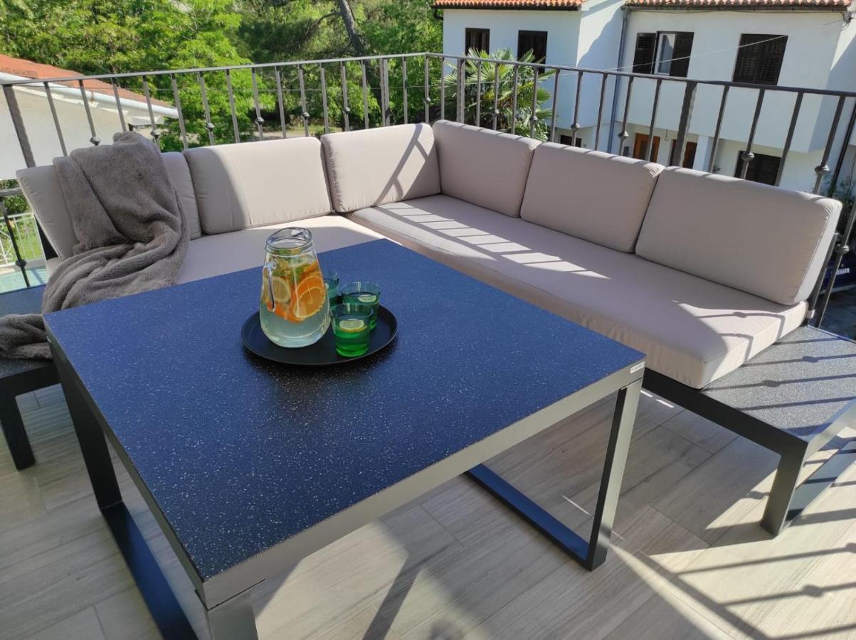 Brand New Apartment In 马林斯卡 外观 照片