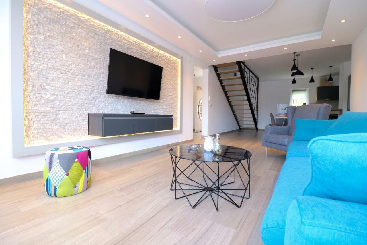 Brand New Apartment In 马林斯卡 外观 照片